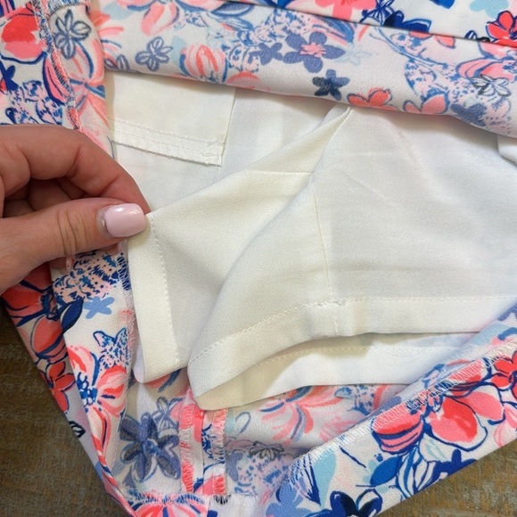 Lilly Pulitzer NWT “Party Like A Lobstar” Jonas Skort Resort White - Picture 5 of 9